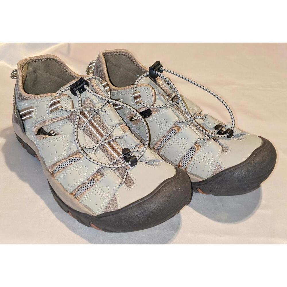 World Wide Sportsman Women’s Copper River III Water Shoes Beige Size 6 EUC
